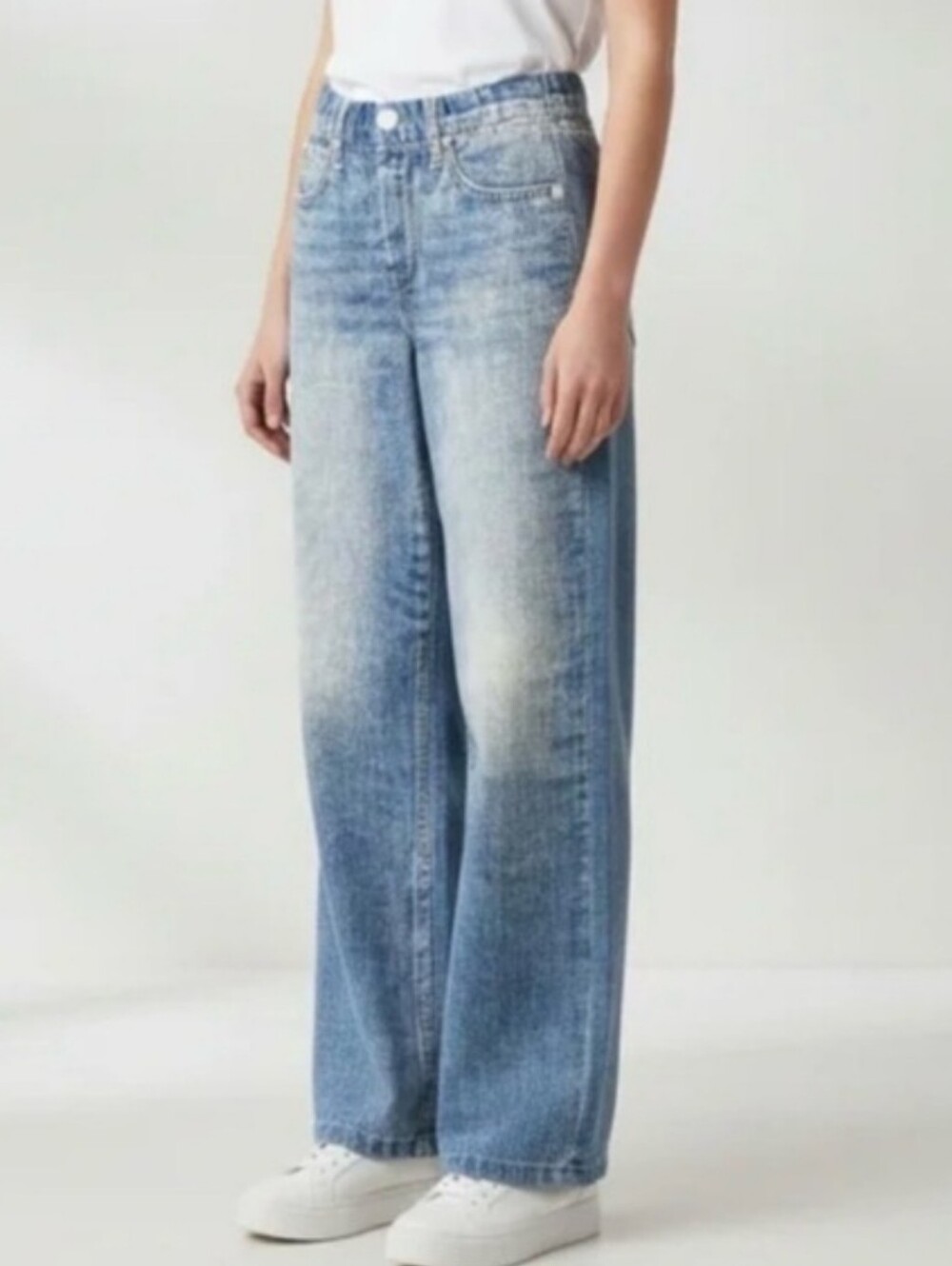Mila Rosabella Sweatpant Jeans in Light Blue - NEW - Size Small